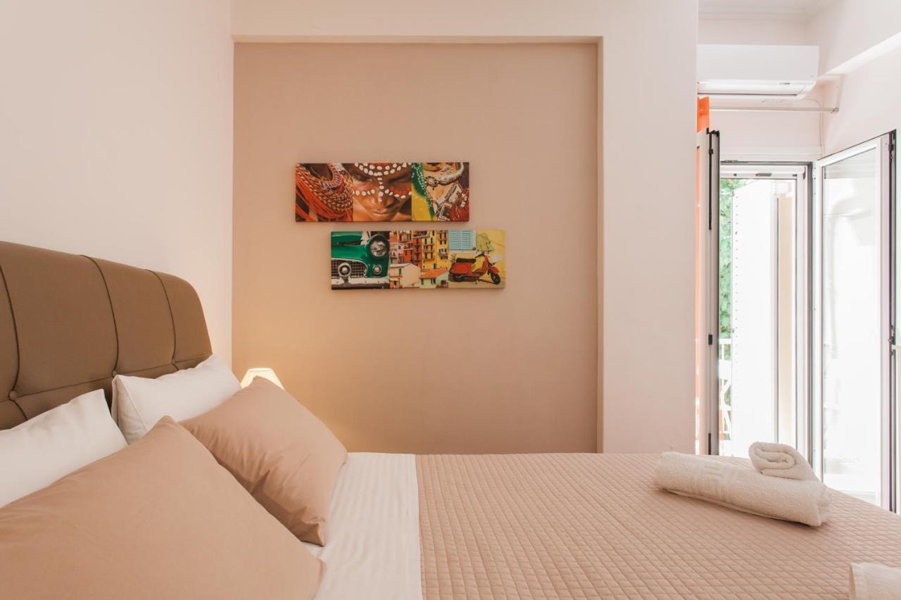 Central Apartment At Plaka 1 Bed For 2 Pers Athens Luaran gambar